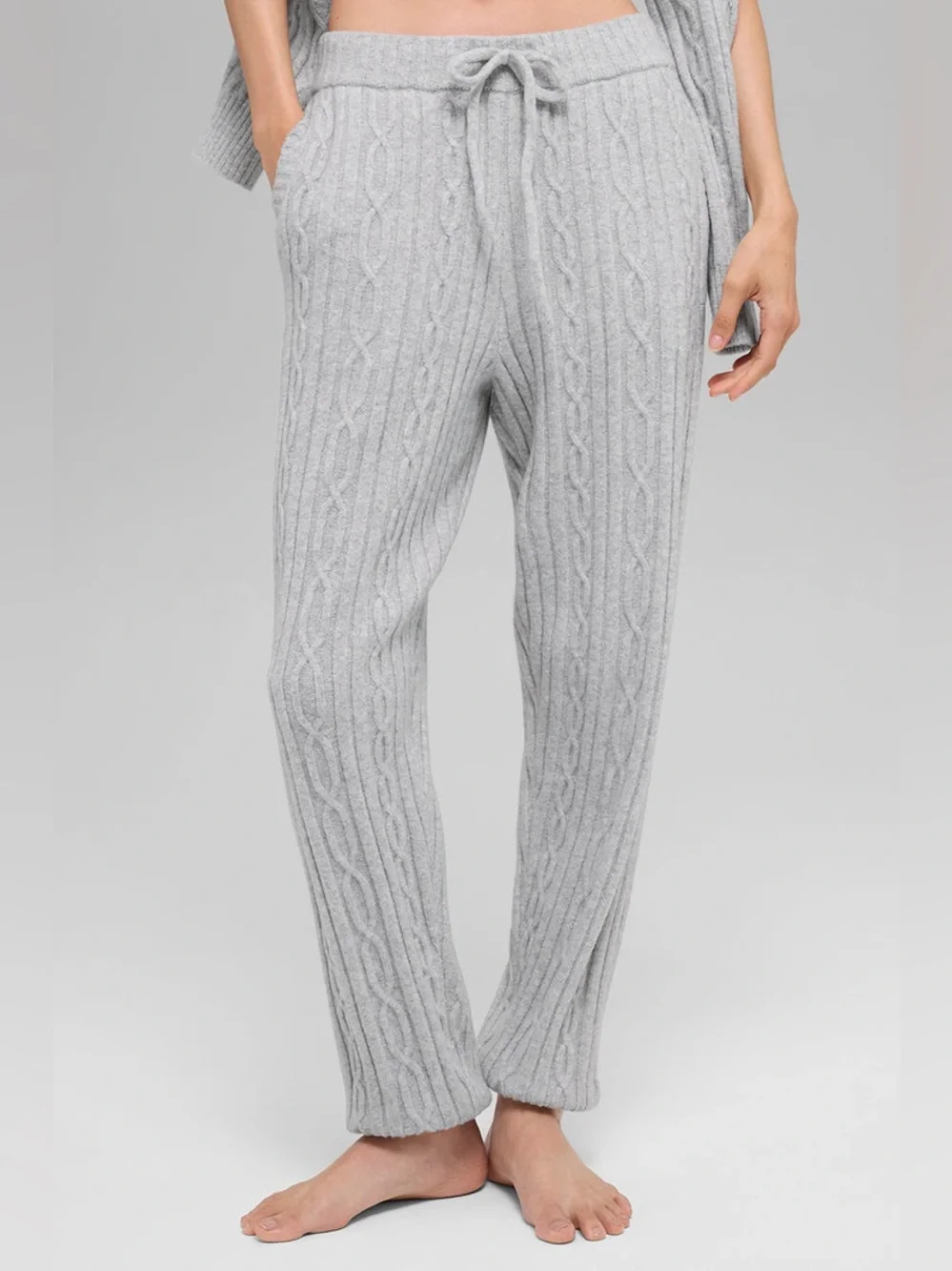 ALO Yoga Cable Knit Winter Bliss Hoodie and Joggers in Athletic Heather Gray